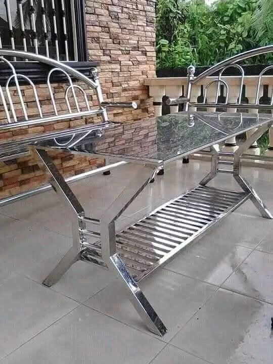 commercial tables & trolleys